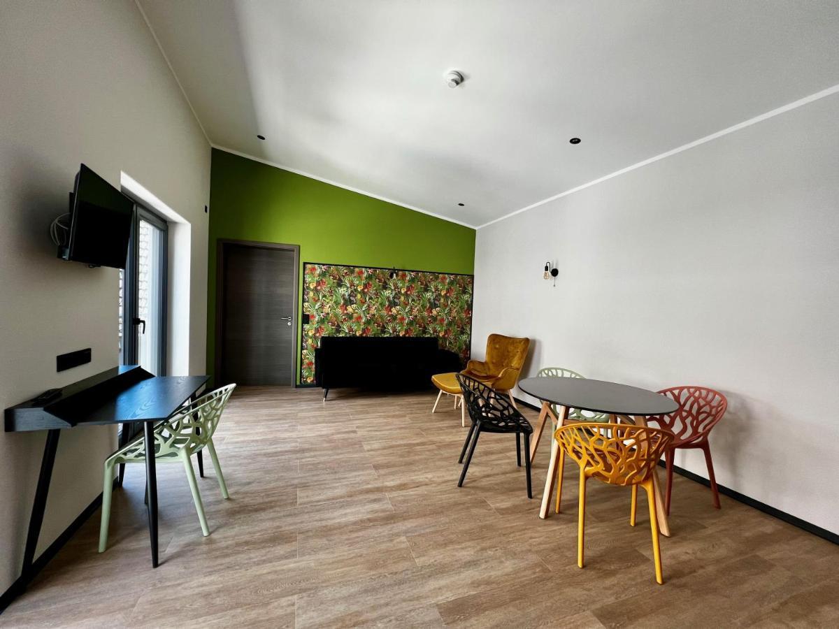פרידריכסדורף Hotel Drei Hoefe מראה חיצוני תמונה